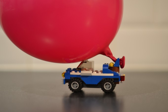 baloon car