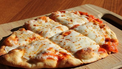 Flatbread pizza